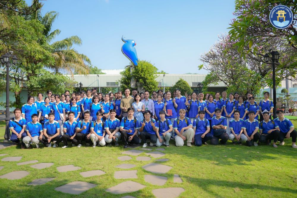 Hành trình trải nghiệm thực tế của sinh viên ngành Công nghệ thực phầm VHU tại nhà máy Nakydaco